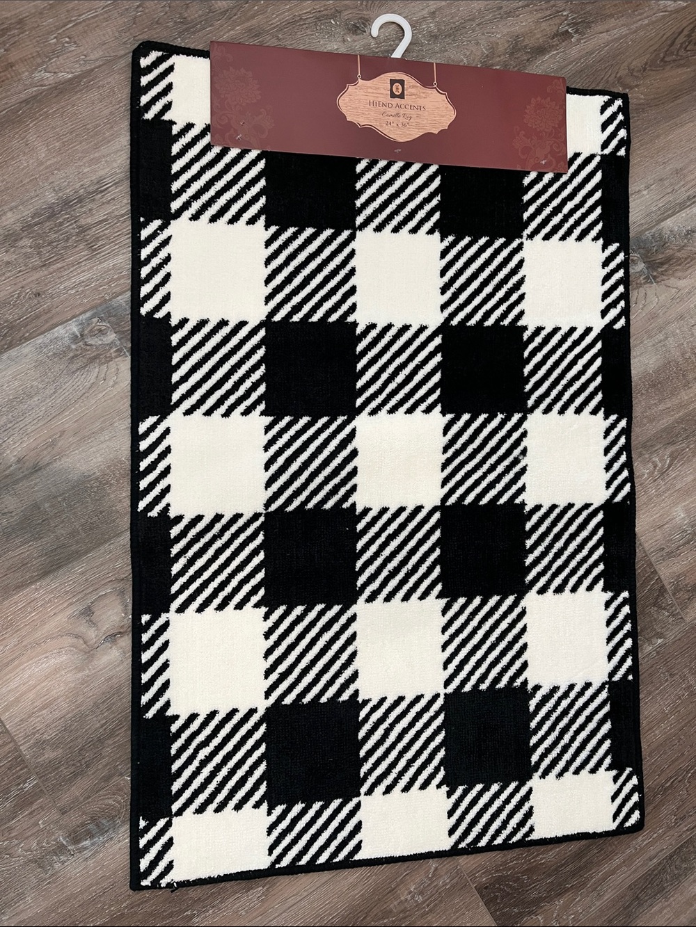 NEW Hiend Accents Black and White Buffalo Check Kitchen/Bath Mat